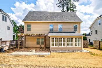 109 Collins St, Holly Springs, NC 27540