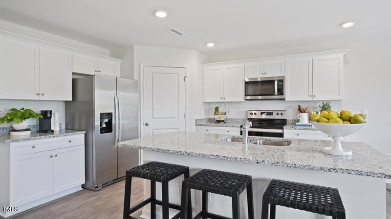 109 Craig Point Dr, Clayton, NC 27520