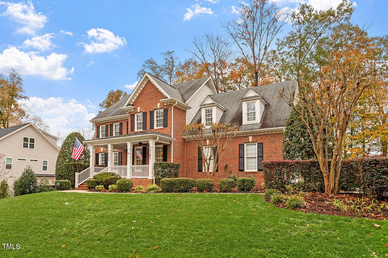 109 Creekvista Dr, Holly Springs, NC 27540