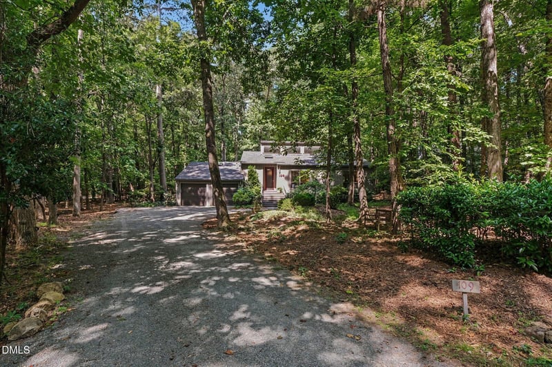 109 Creekwood, Pittsboro, NC 27312