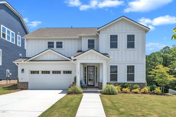 109 Crested Coral Dr, Holly Springs, NC 27540