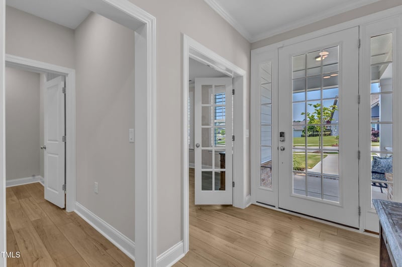 109 Crested Coral Dr, Holly Springs, NC 27540