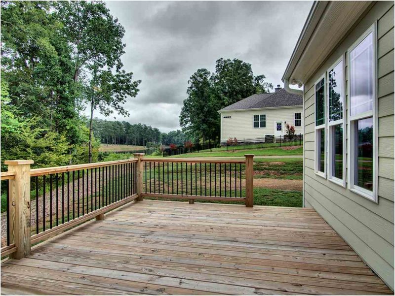 109 Dawson Dr, Clayton, NC 27527