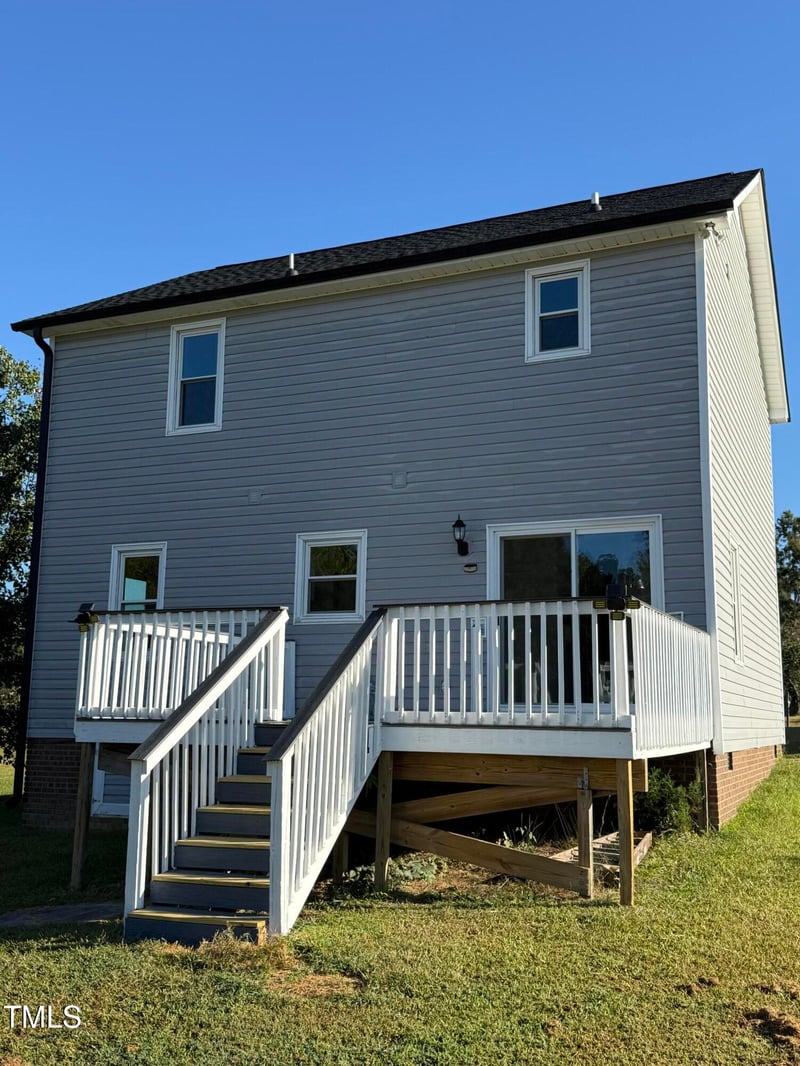 109 Deep Creek Dr, Clayton, NC 27520