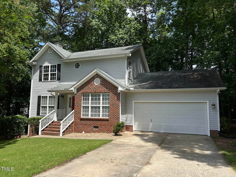 109 Elmview Dr, Cary, NC 27519