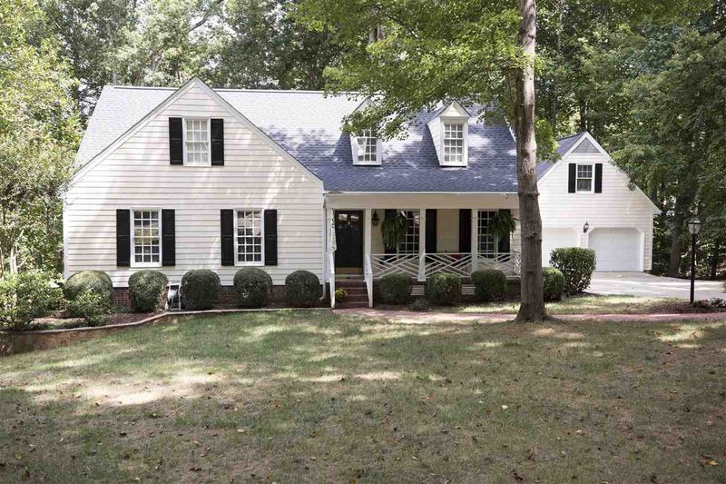 109 Farren Ct, Cary, NC 27511