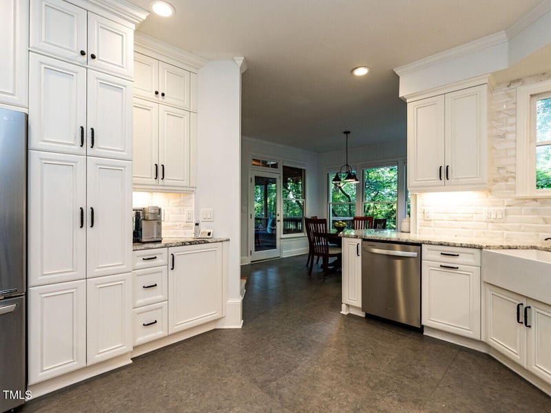 109 Fern Abbey Ln, Cary, NC 27518
