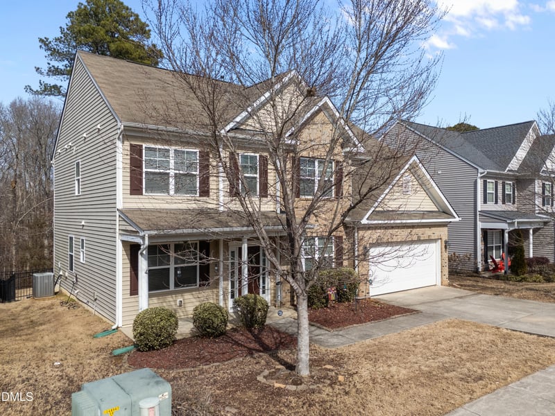 109 Florence Dr, Clayton, NC 27527