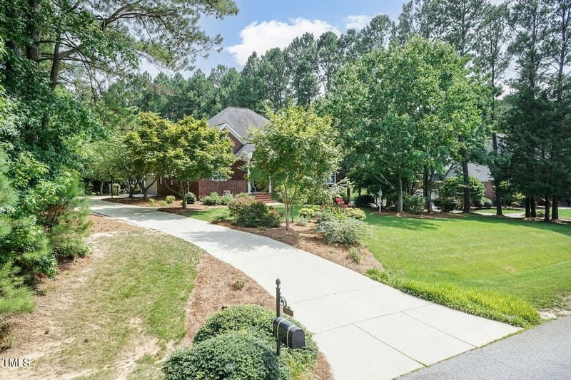 109 Fox Trap Ct, Garner, NC 27529