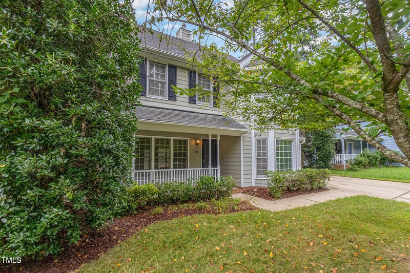 109 Gatepost Ln, Cary, NC 27513