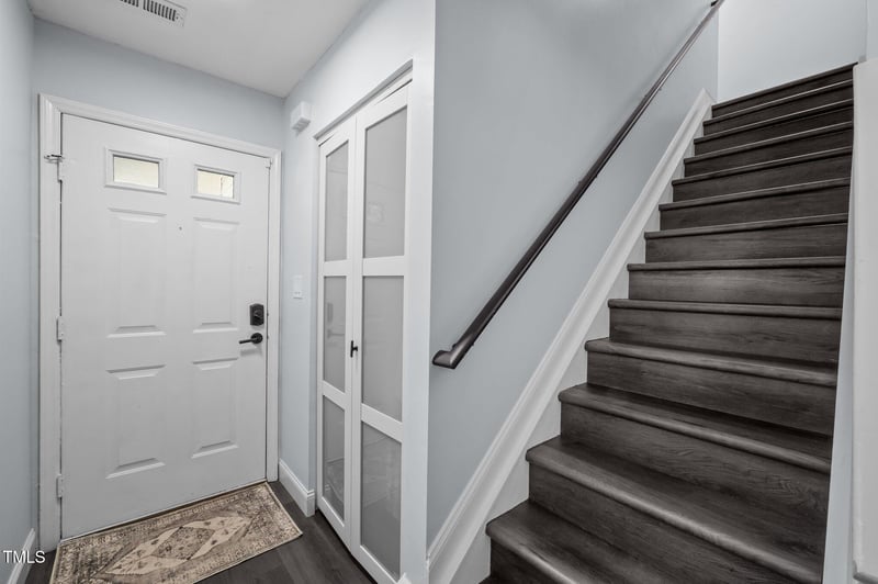 109 Gladstone Dr, Durham, NC 27703