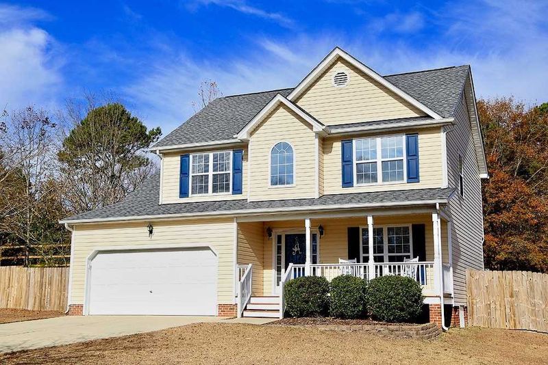 109 Glen Meadow Dr, Angier, NC 27501