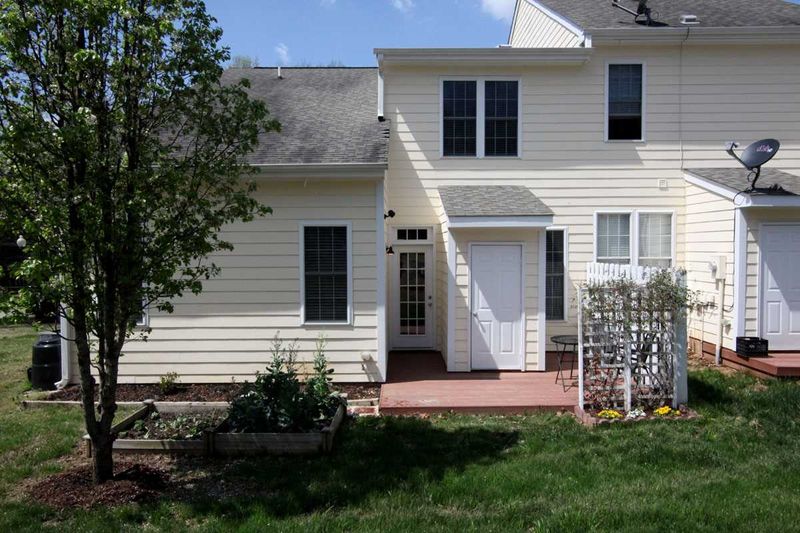 109 Grapevine Trl, Durham, NC 27707