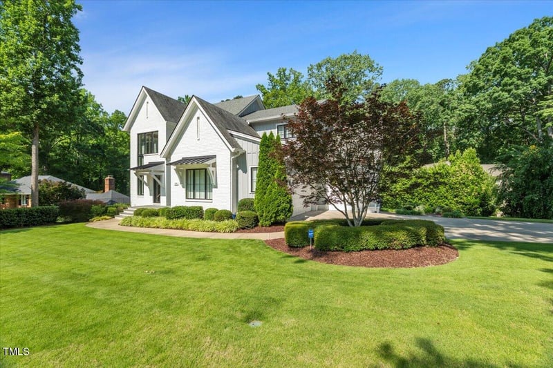 109 Greenock Ct, Cary, NC 27511