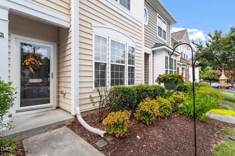 109 Grey Elm Trl, Durham, NC 27713