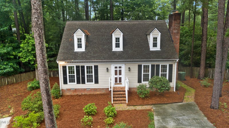 109 Grey Fox Ct, Cary, NC 27511