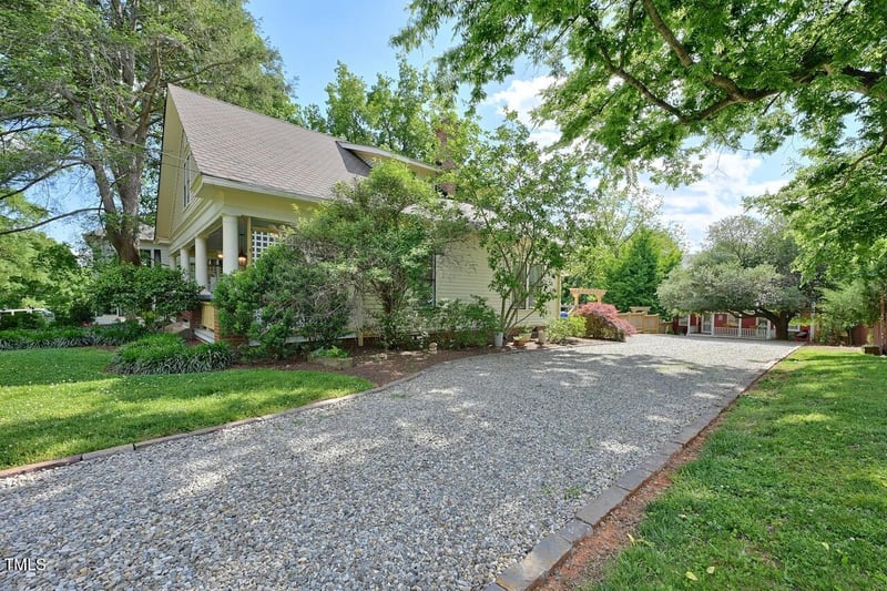 109 Hassel St, Hillsborough, NC 27278