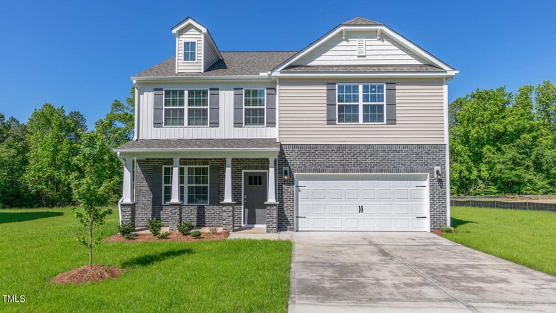 109 Hawksmoore Ln, Lillington, NC 27546