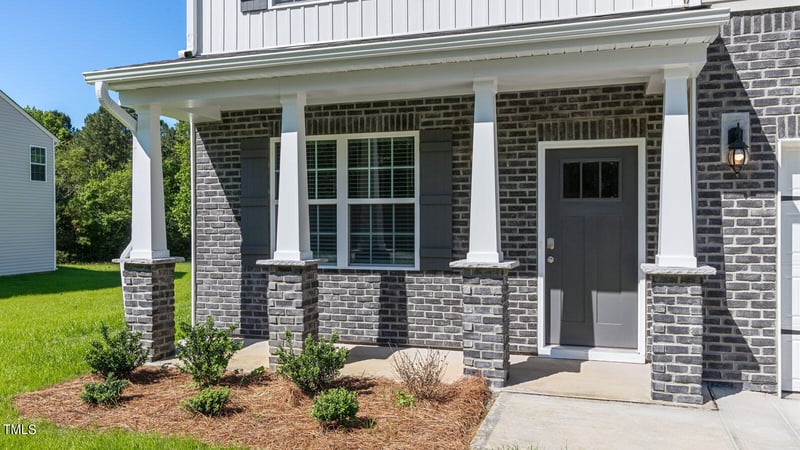 109 Hawksmoore Ln, Lillington, NC 27546