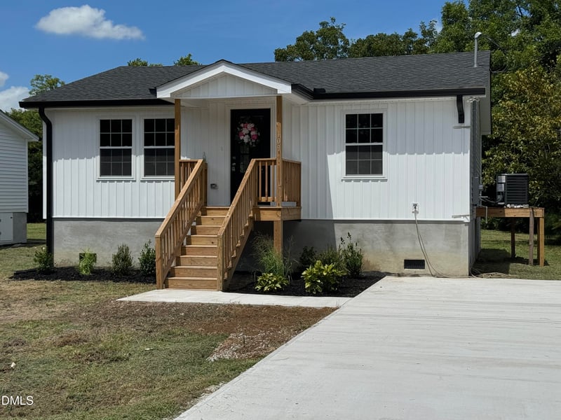 109 Hazel St, Goldsboro, NC 27530