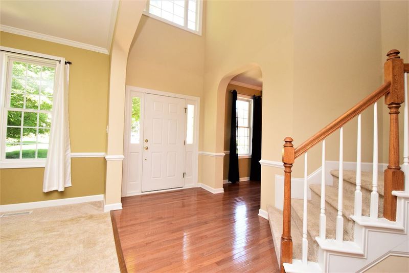 109 Hemingford Grey Ct, Cary, NC 27518
