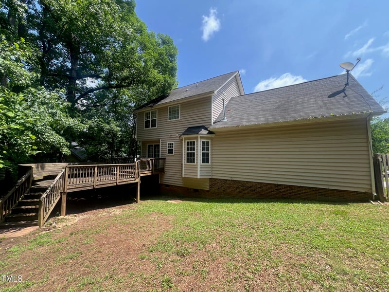 109 Hidden Farm Ln, Holly Springs, NC 27540