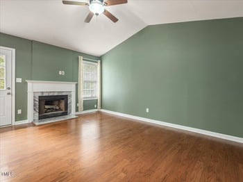 109 Hiddenwood Ct, Garner, NC 27529