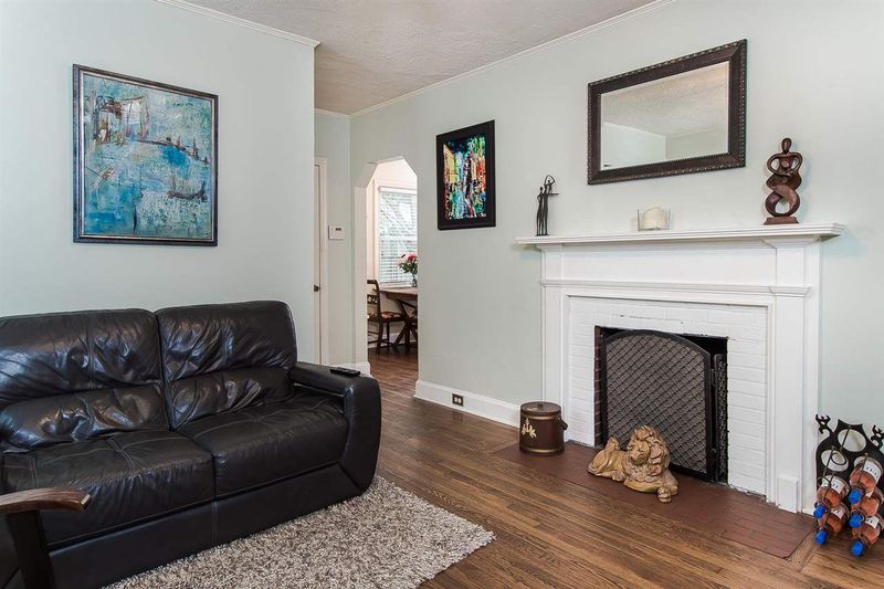 109 Higbee St, Durham, NC 27704