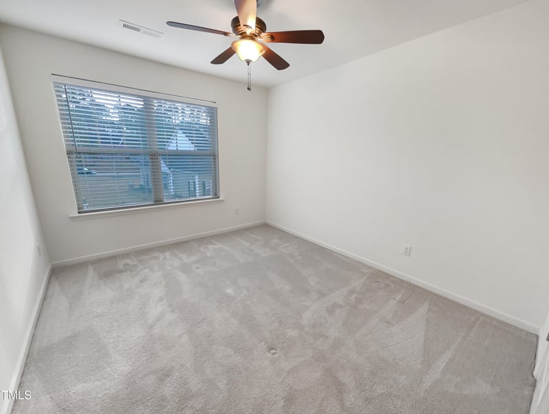 109 Hill Shore Ln, Clayton, NC 27527