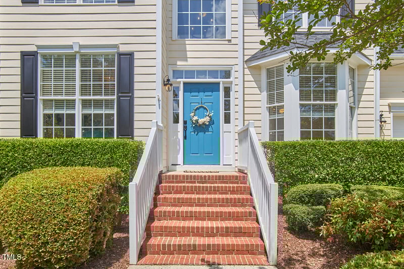 109 Hogan Glen Ct, Chapel Hill, NC 27516