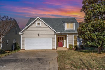 109 Hutson Ln, Clayton, NC 27527