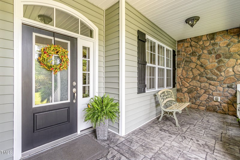 109 Jasmine Rose Ct, Holly Springs, NC 27540