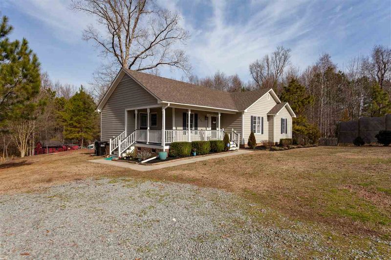 109 Kay Cir, Clayton, NC 27520