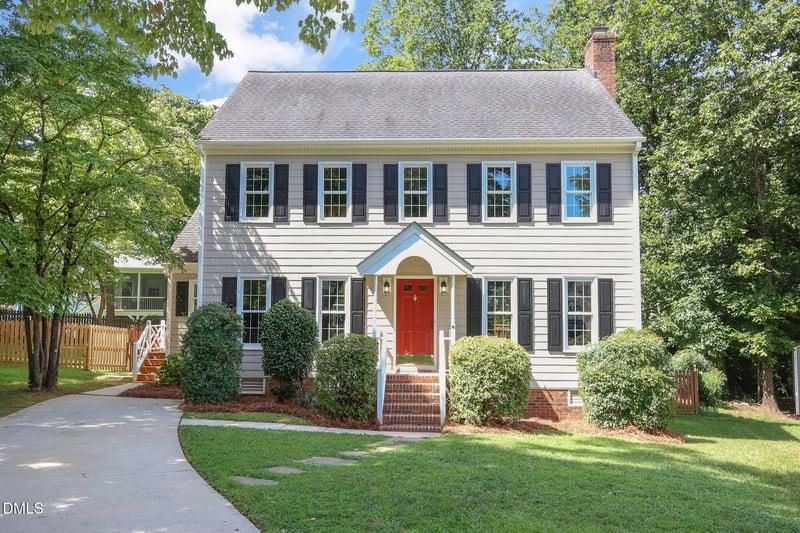 109 Keystone Dr, Cary, NC 27513