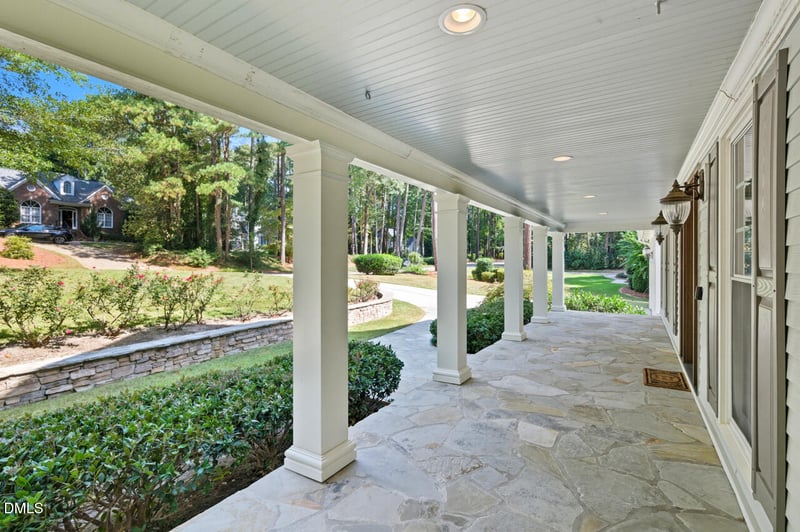 109 Kinnaird Ln, Cary, NC 27511