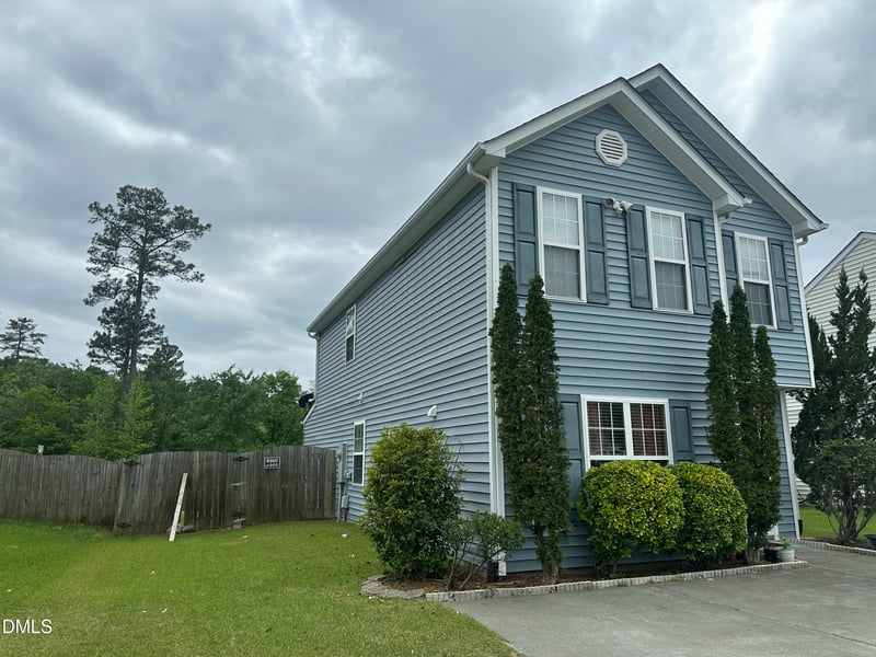 109 Knightwood Dr, Durham, NC 27703