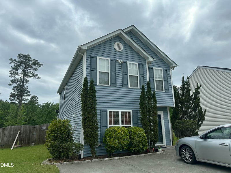 109 Knightwood Dr, Durham, NC 27703