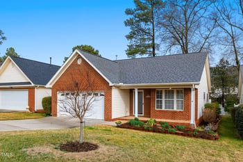 109 Kudrow Ln, Morrisville, NC 27560