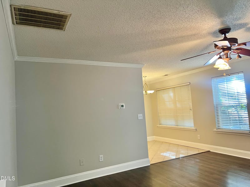 109 Lacombe Ct, Holly Springs, NC 27540
