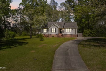 109 Laura Ln, Garner, NC 27529