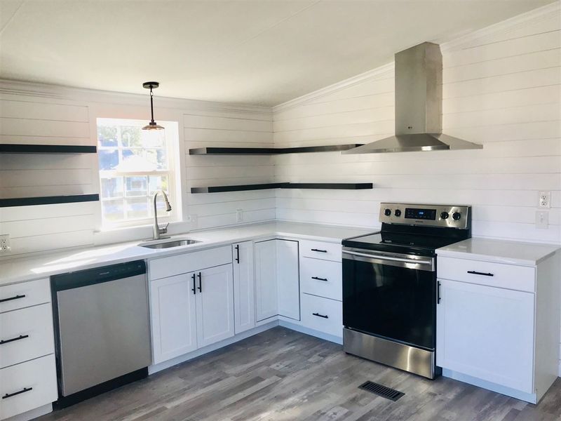 109 Layton St, Franklinton, NC 27525
