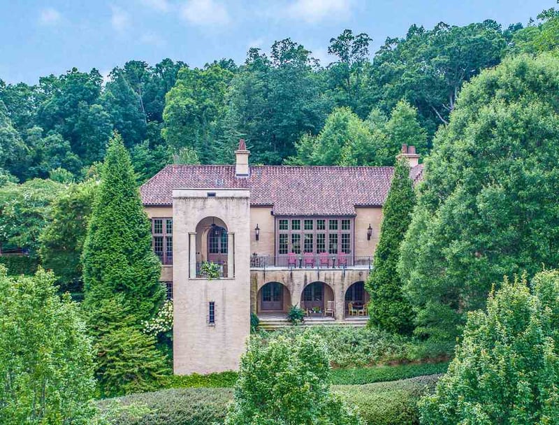 109 Ledge Ln, Chapel Hill, NC 27514