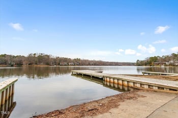 109 Loch Haven Ln, Cary, NC 27518