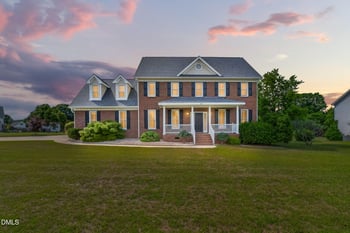 109 Lockfield Dr, Clayton, NC 27520
