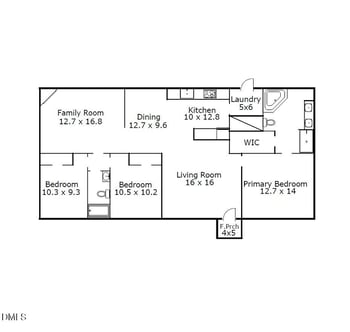 109 Loy Ct, Fuquay Varina, NC 27526