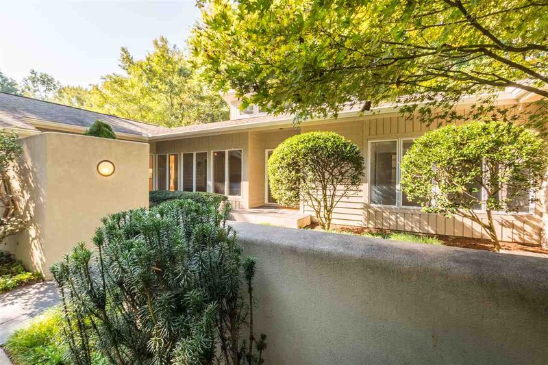 109 Lynwood Pl, Chapel Hill, NC 27517
