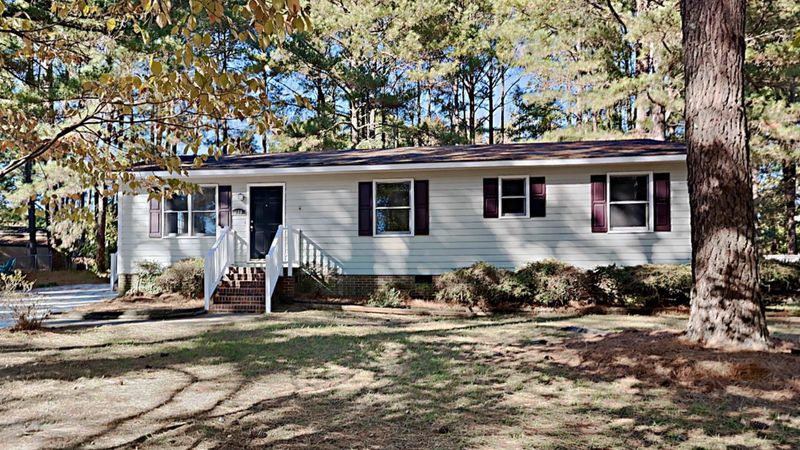 109 Marrian Dr, Clayton, NC 27520