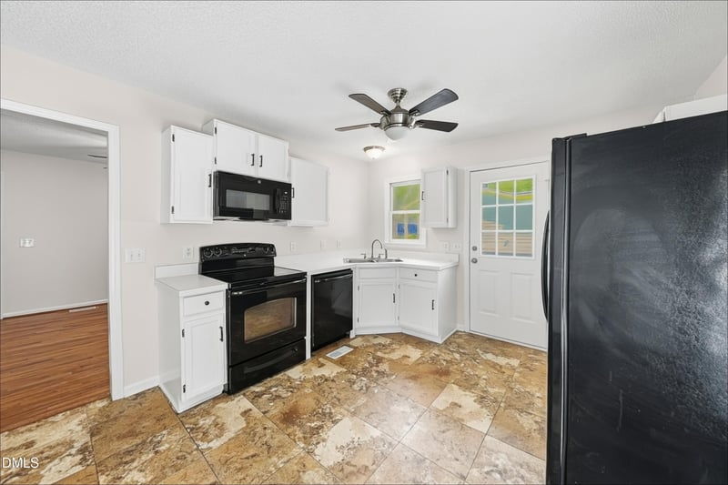 109 Mary Cir, Angier, NC 27501