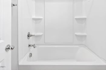 109 Mcdowell Ln, Mebane, NC 27302