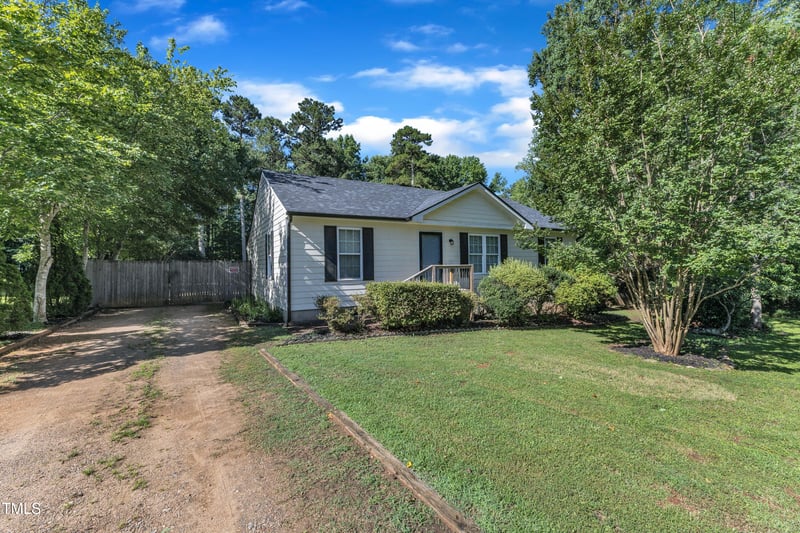 109 Mill Creek Dr, Youngsville, NC 27596